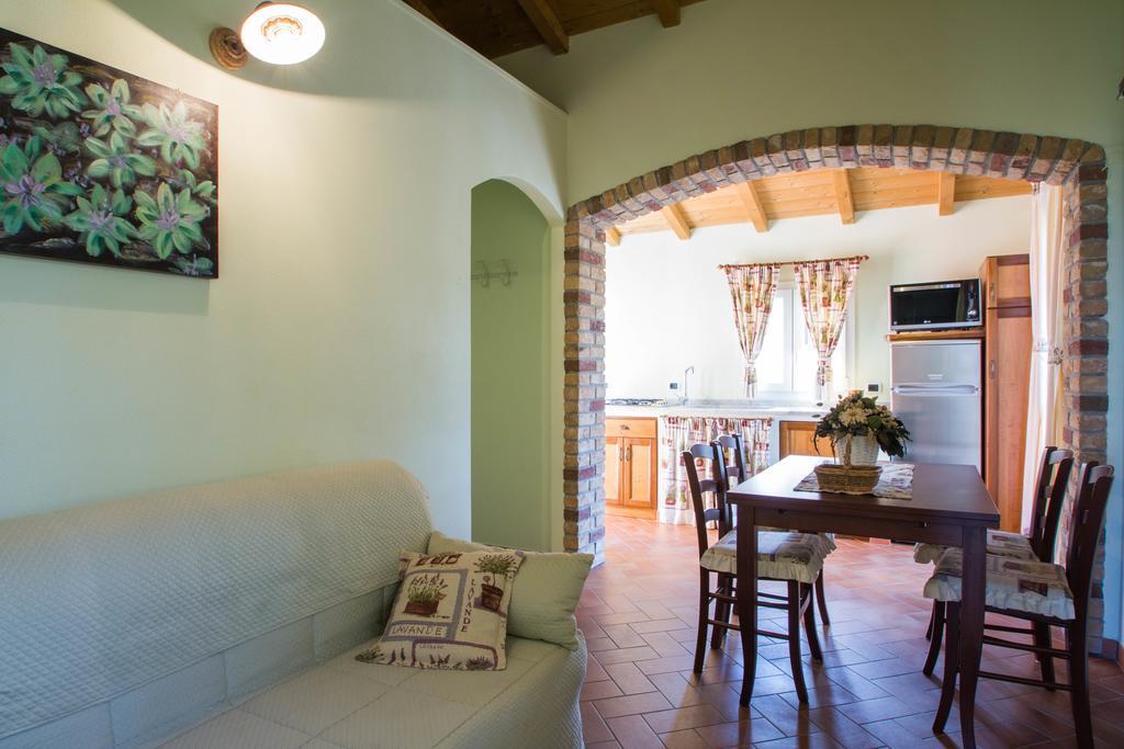 Agriturismo Ada Musso Ss Diano Borello Room photo